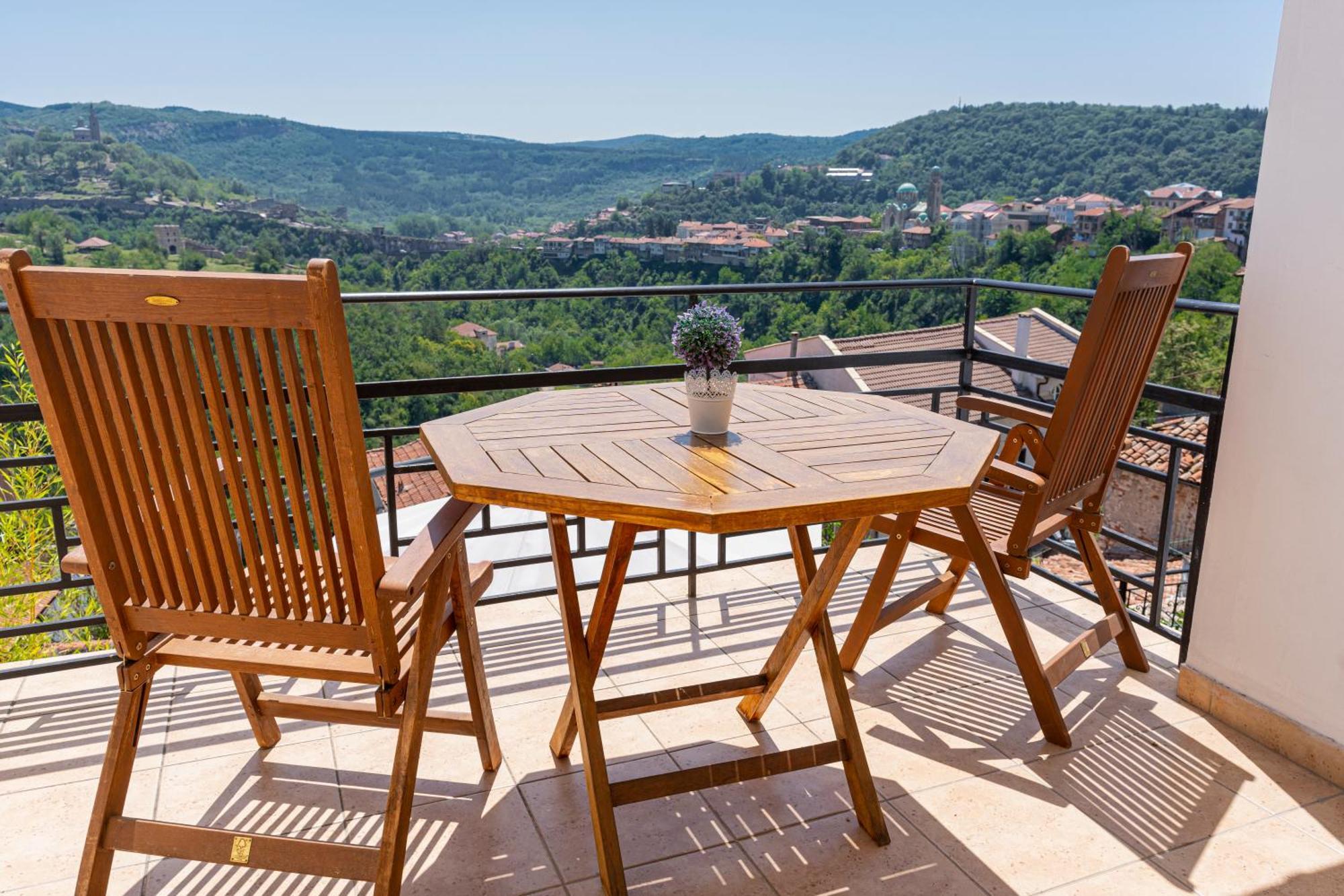 Tsarevets Panoramic Apartments فيليكو ترنوفو المظهر الخارجي الصورة